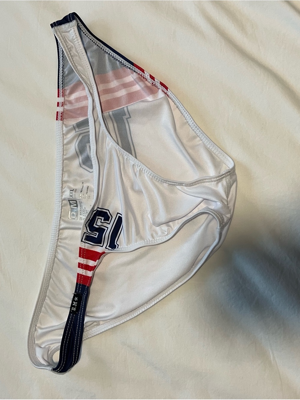 Men’s bikini swim brief